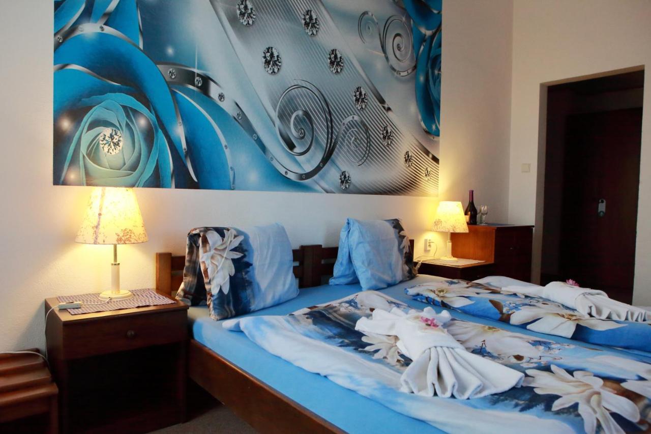 Hotel Stara Skola Na Sumave Hořice na Šumavě Dış mekan fotoğraf